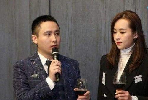 光头吃瓜快手,揭秘网红美食背后的故事