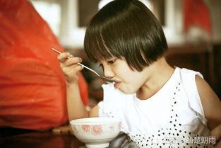 吃瓜女娃壁纸,夏日清凉壁纸新宠